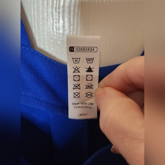 HALARA Vibrant Blue Knit Wide Leg Jumpsuit. Size Small. EUC - Picture 6 of 11